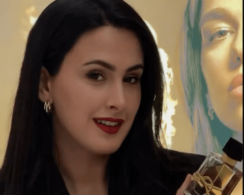 Unboxing time by @saharelmaataoui : Discover the elegance of YSL Beauty by @secretdebeautemaroc
